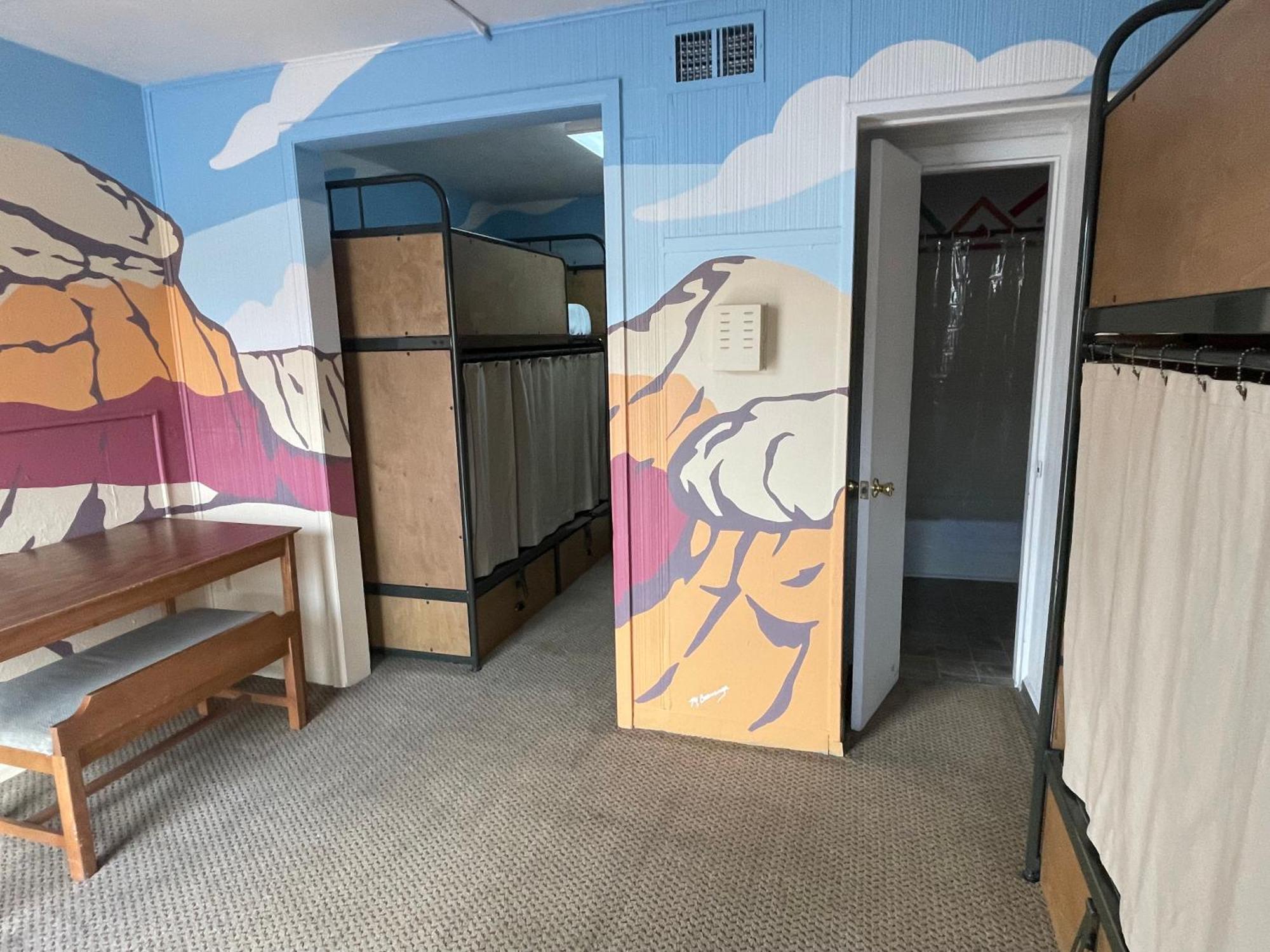 Hostel Rad *