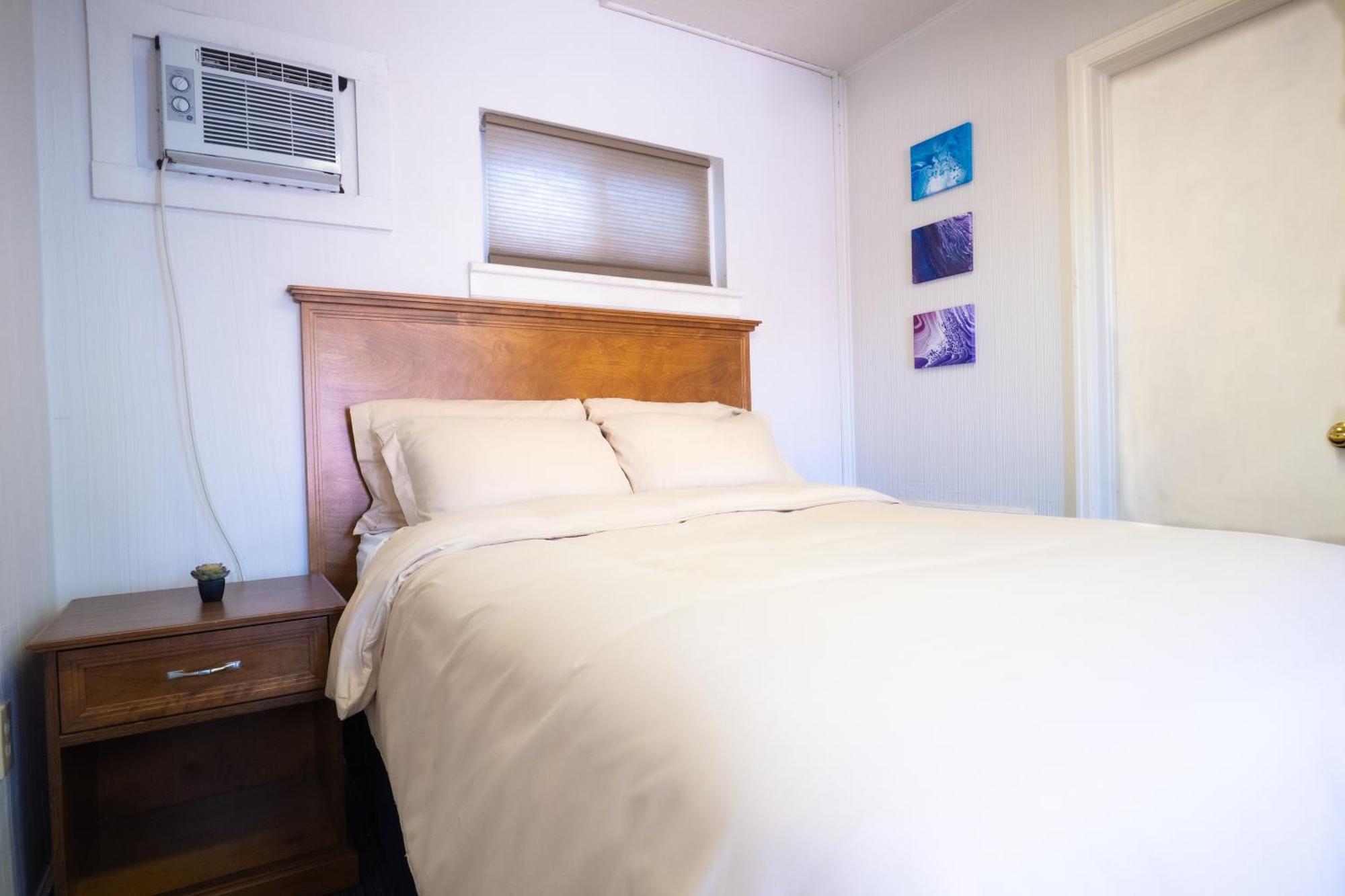 Rad Albergue *