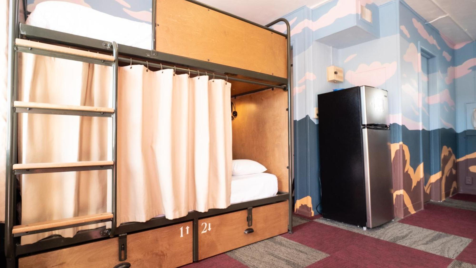 Rad Albergue *